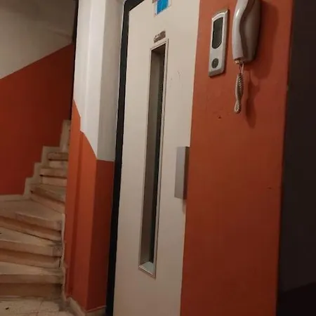 2+1 Merkezi Ev Apartamento